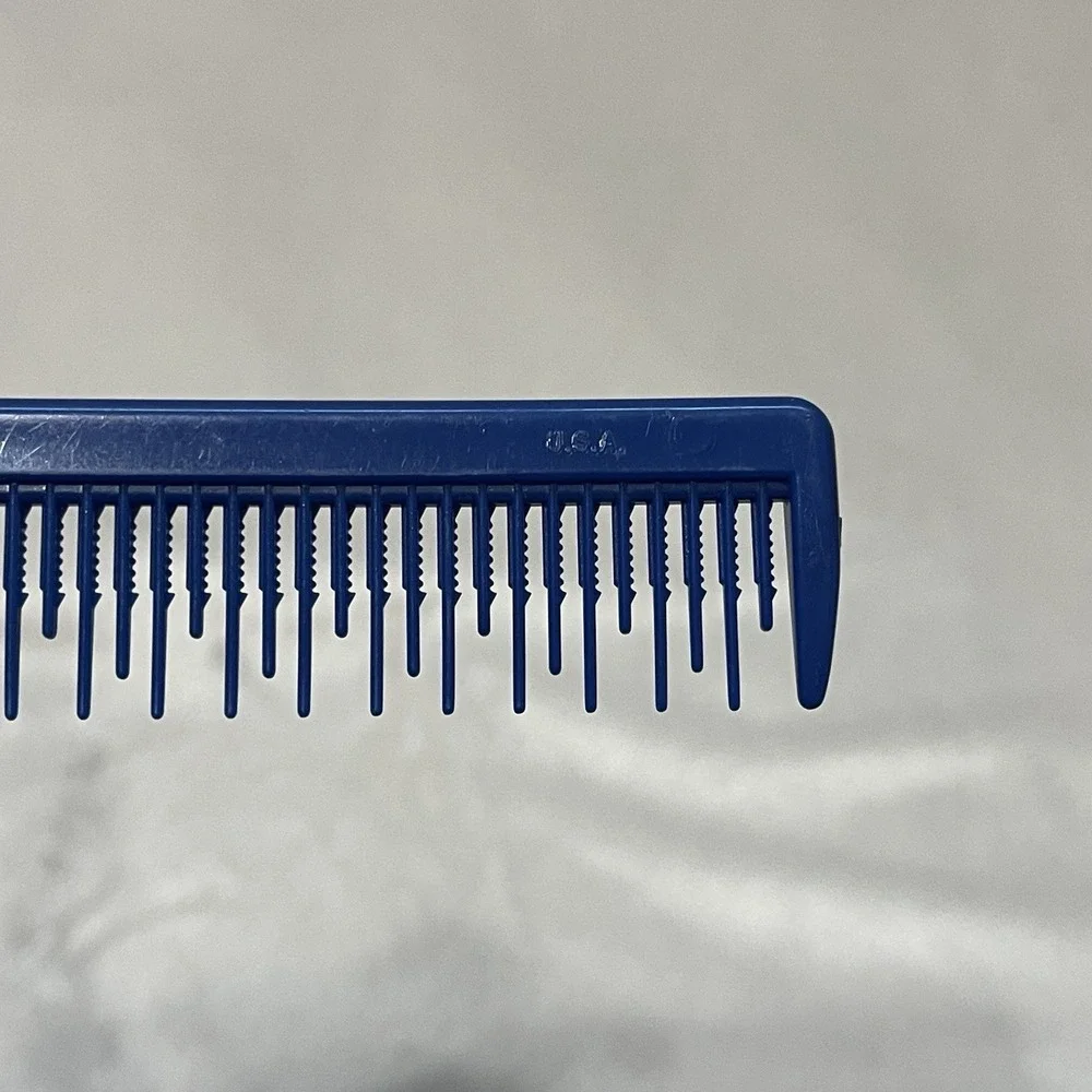 Comare‎ Mark V Teasing Comb Celcon w/ Serrated Teeth Navy Blue